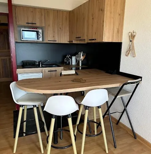 Les Faons Au Soleil Appartamento